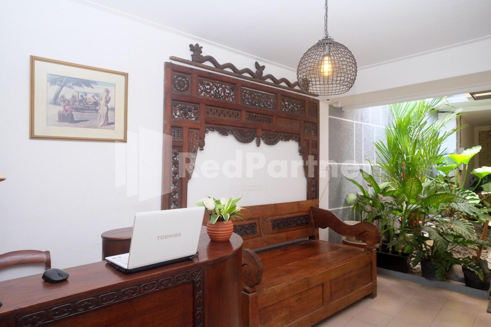 Ndliman House Near Ugm Jogja Mitra Reddoorz 호텔 Kejayan 외부 사진