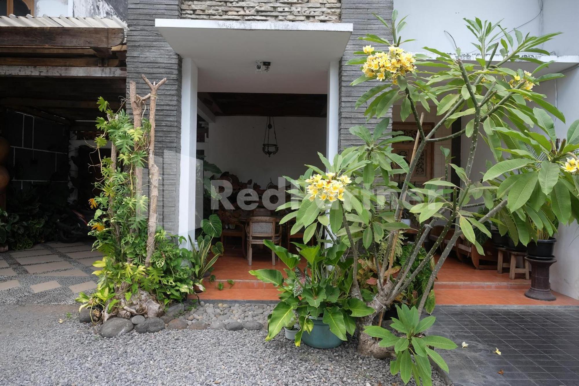 Ndliman House Near Ugm Jogja Mitra Reddoorz 호텔 Kejayan 외부 사진